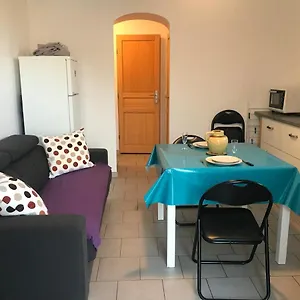 Hébergement de vacances D'étape D'aurouses, Die